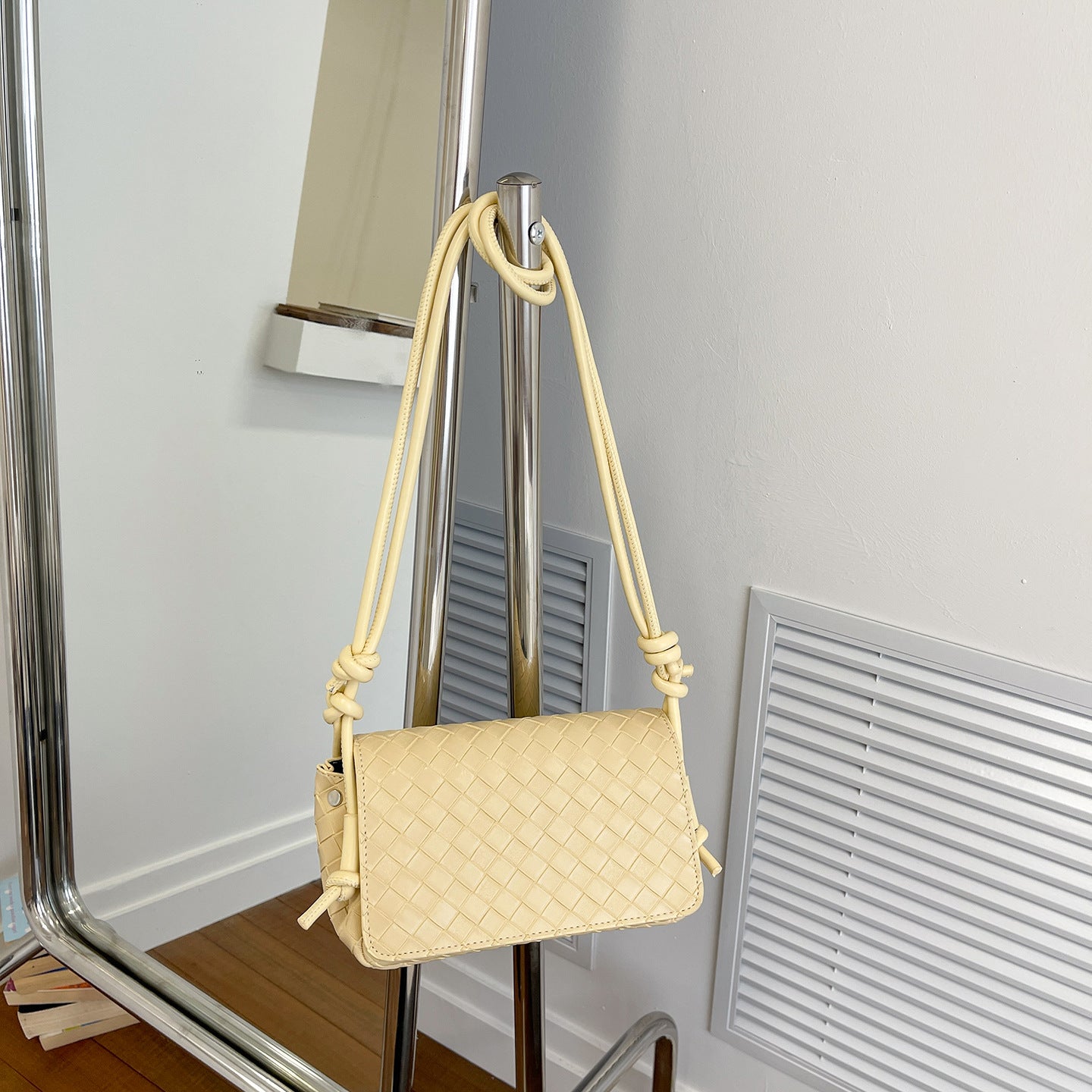 Women's Summer Popular Light Luxury Fashion Trend Women's Shoulder Bag