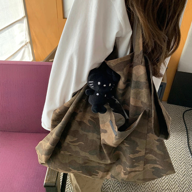 Capacity Trendy Cool Personality Street Style Tote Bag