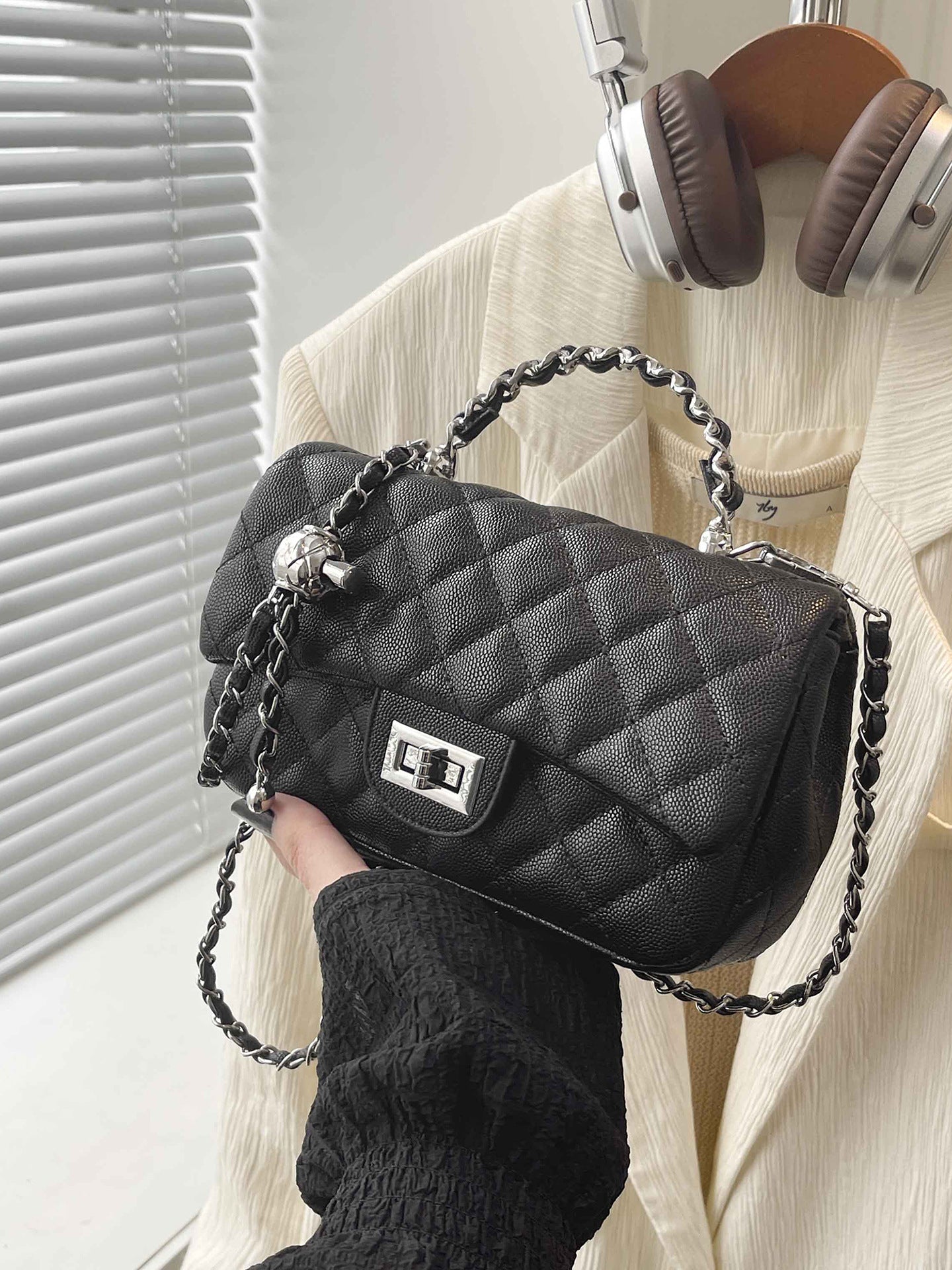 Women's Classic Style Rhombus Chain Versatile Light Luxury Women's Messenger Bag