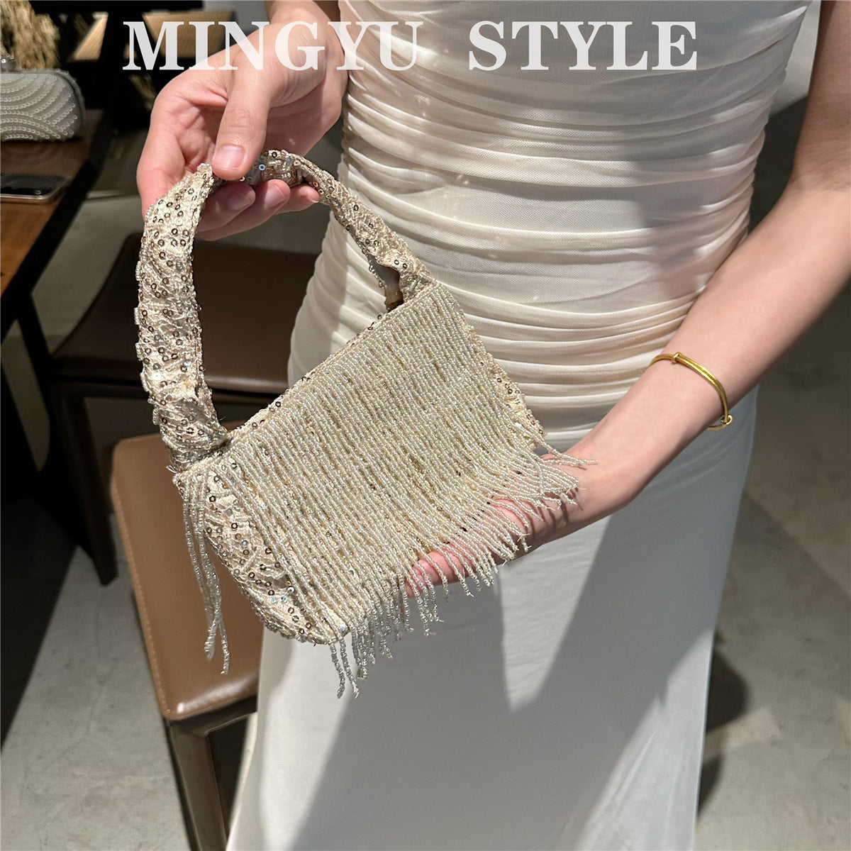 Chinese Style Handmade Beaded Retro Tassel Ancient Niche Cheongsam Women's Messenger Bag