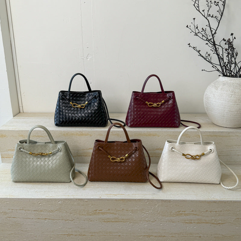 Autumn High Quality Fashion Woven Lightweight Simple Bucket Bags