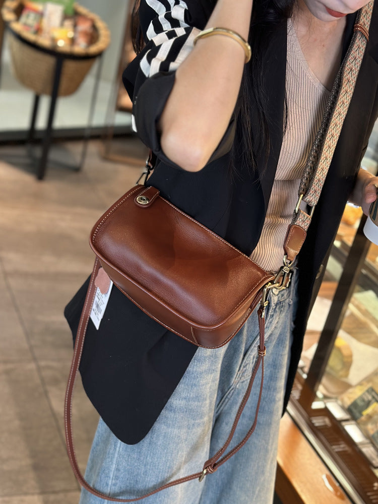 Women's Popular Leather White Summer High Sense Niche Small Square Bag