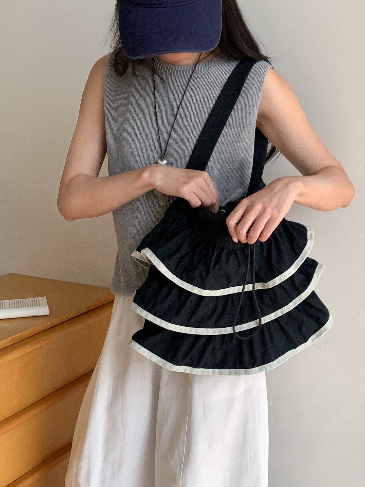 Pull String Ruffled Underarm Large Capacity Minority Shoulder Bags