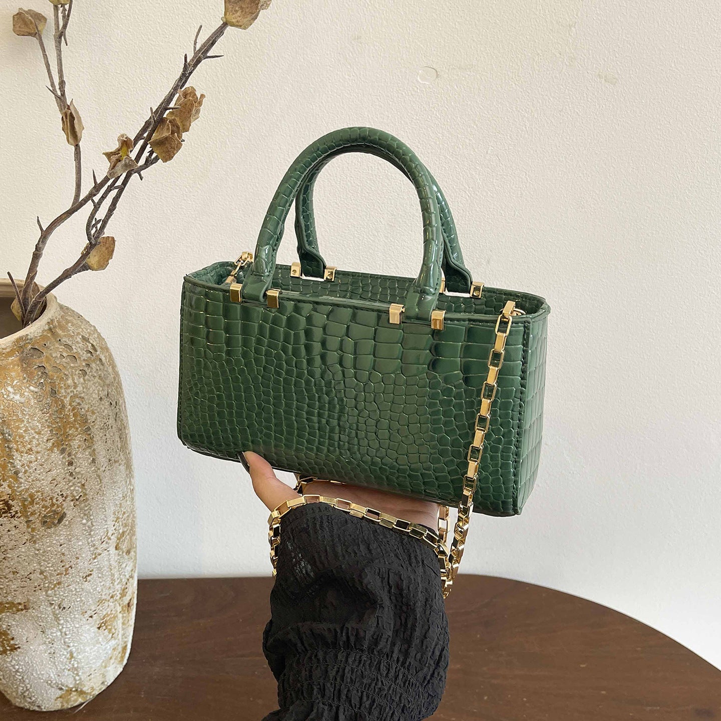 Women's Spanish Magneta Texture Advanced Mini Small Square Bags