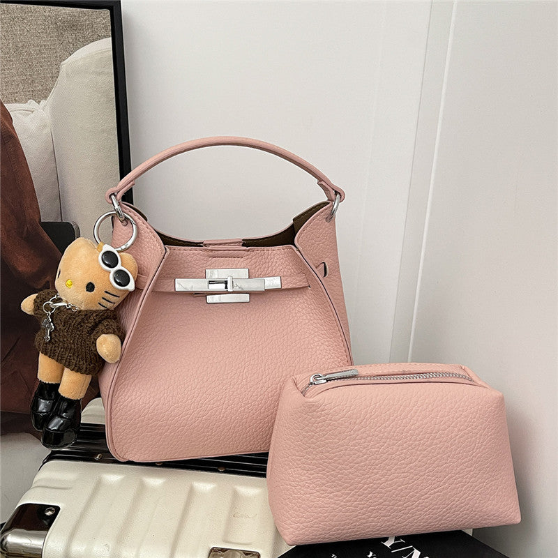 Women's Niche High-grade Versatile Fashion Retro Capacity Shoulder Bags