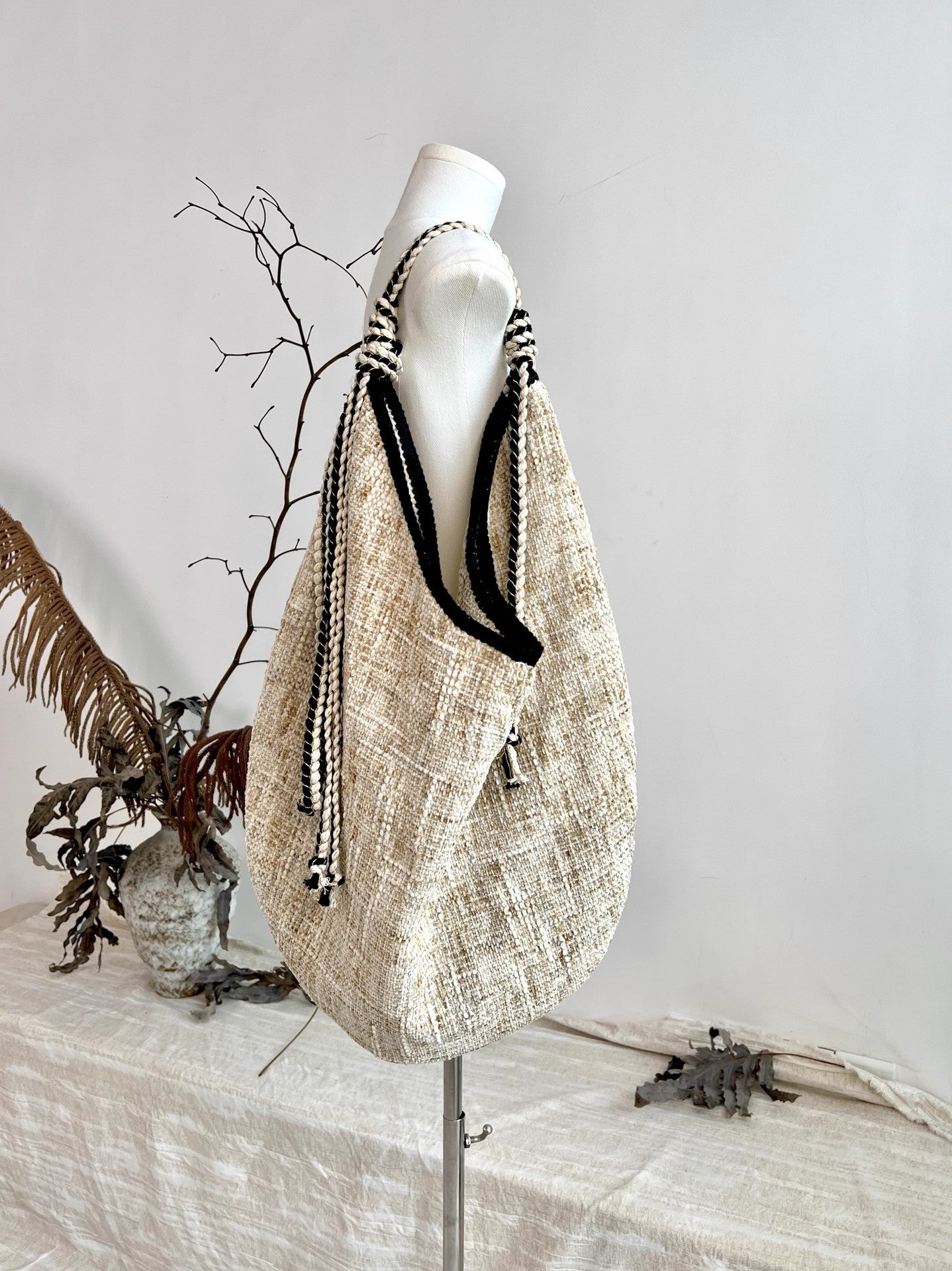 Model Chenille Woven Classic Style Ribbon Women's Messenger Bag
