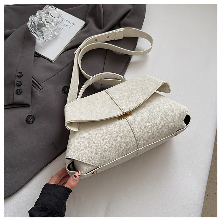 Women's Fashion Retro Commuter Temperamental Minority Design Bags