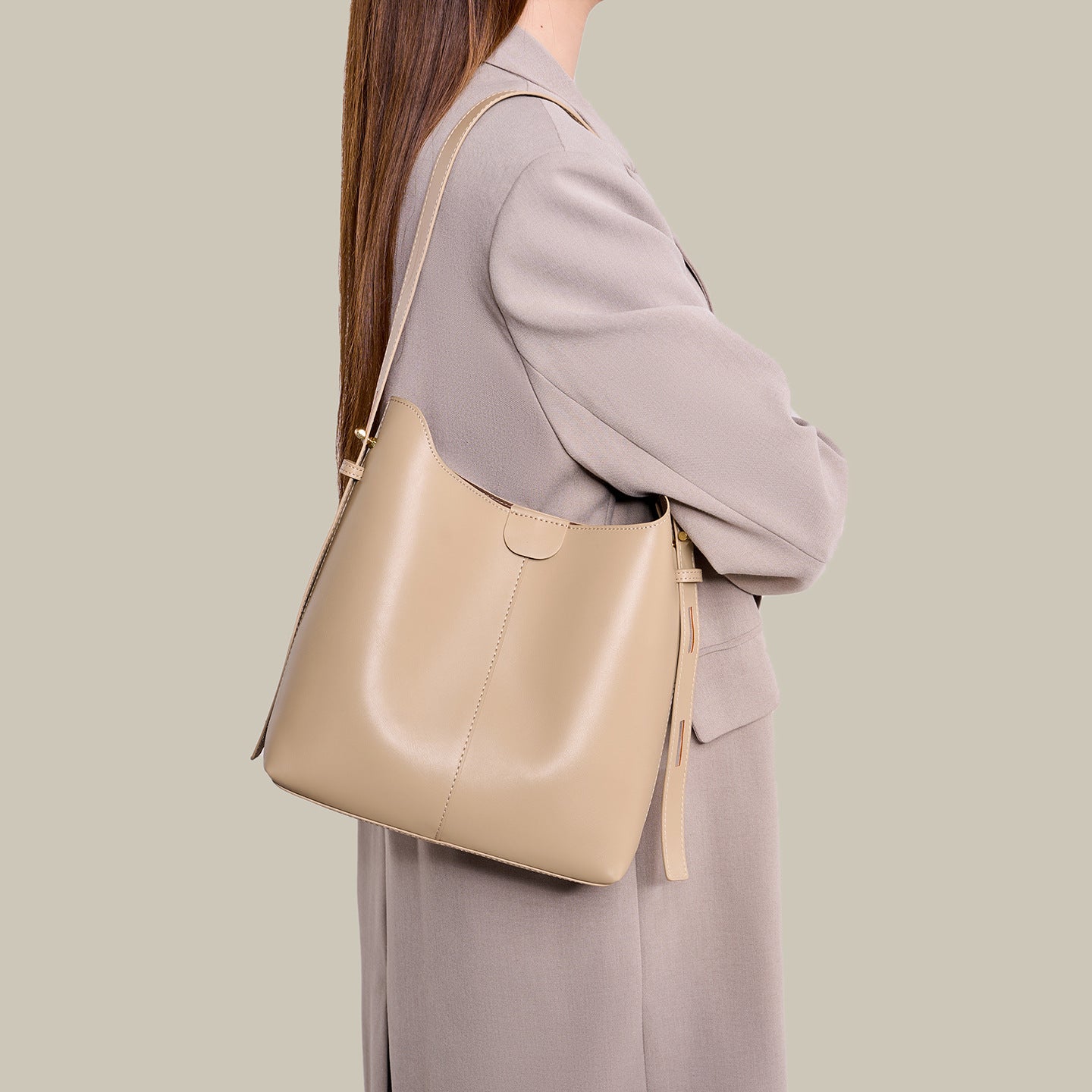 Attractive Popular Women's Summer Simple Commuter Women's Shoulder Bag