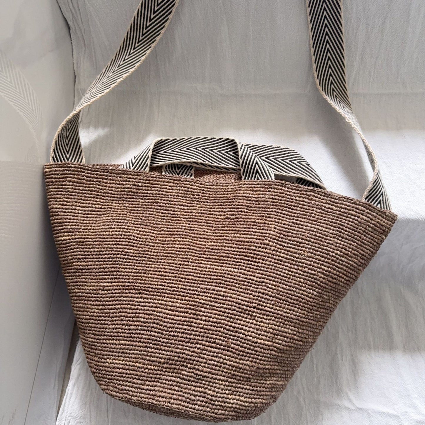 Women's Raffia Woven Summer Seaside Holiday Solid Women's Messenger Bag
