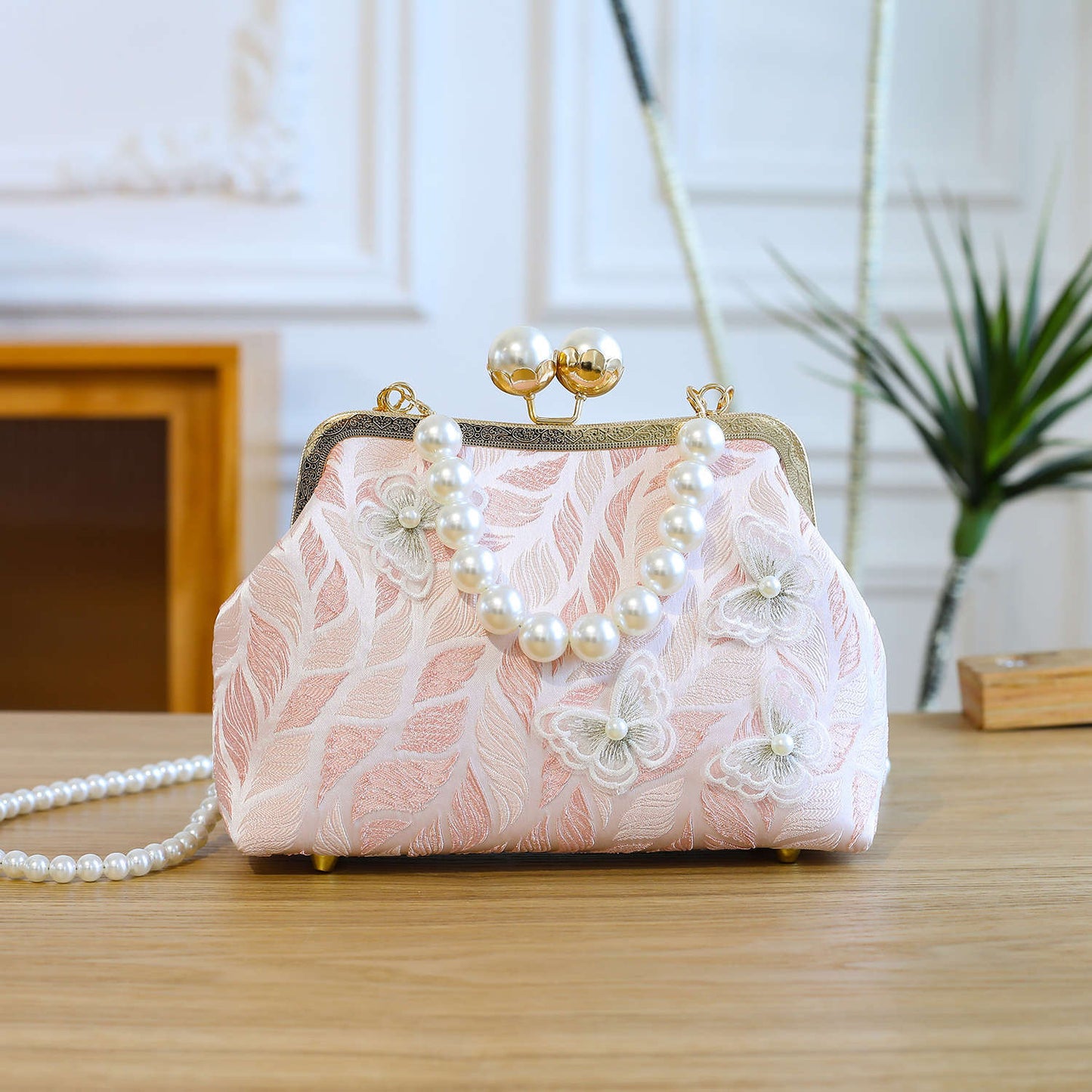 Popular Simple Clip Niche Chain Live Handbags