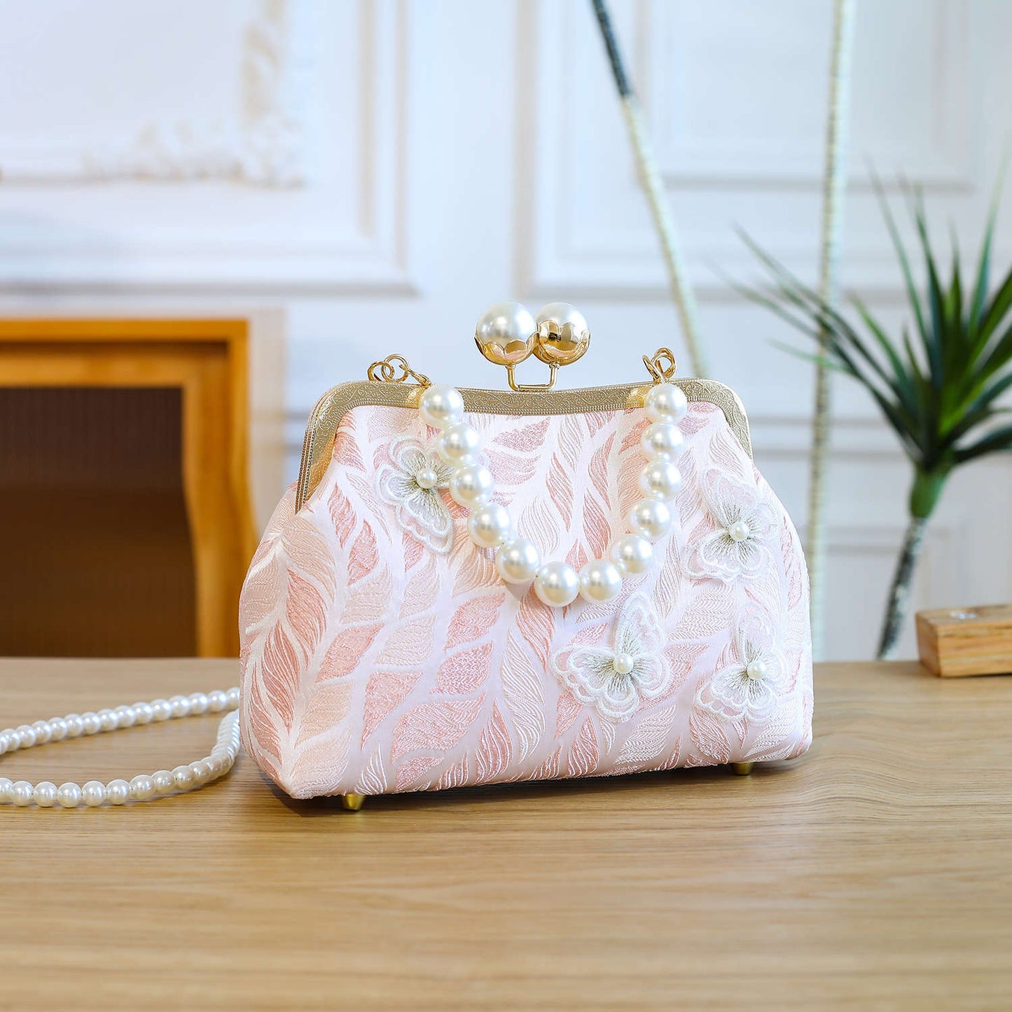 Popular Simple Clip Niche Chain Live Handbags