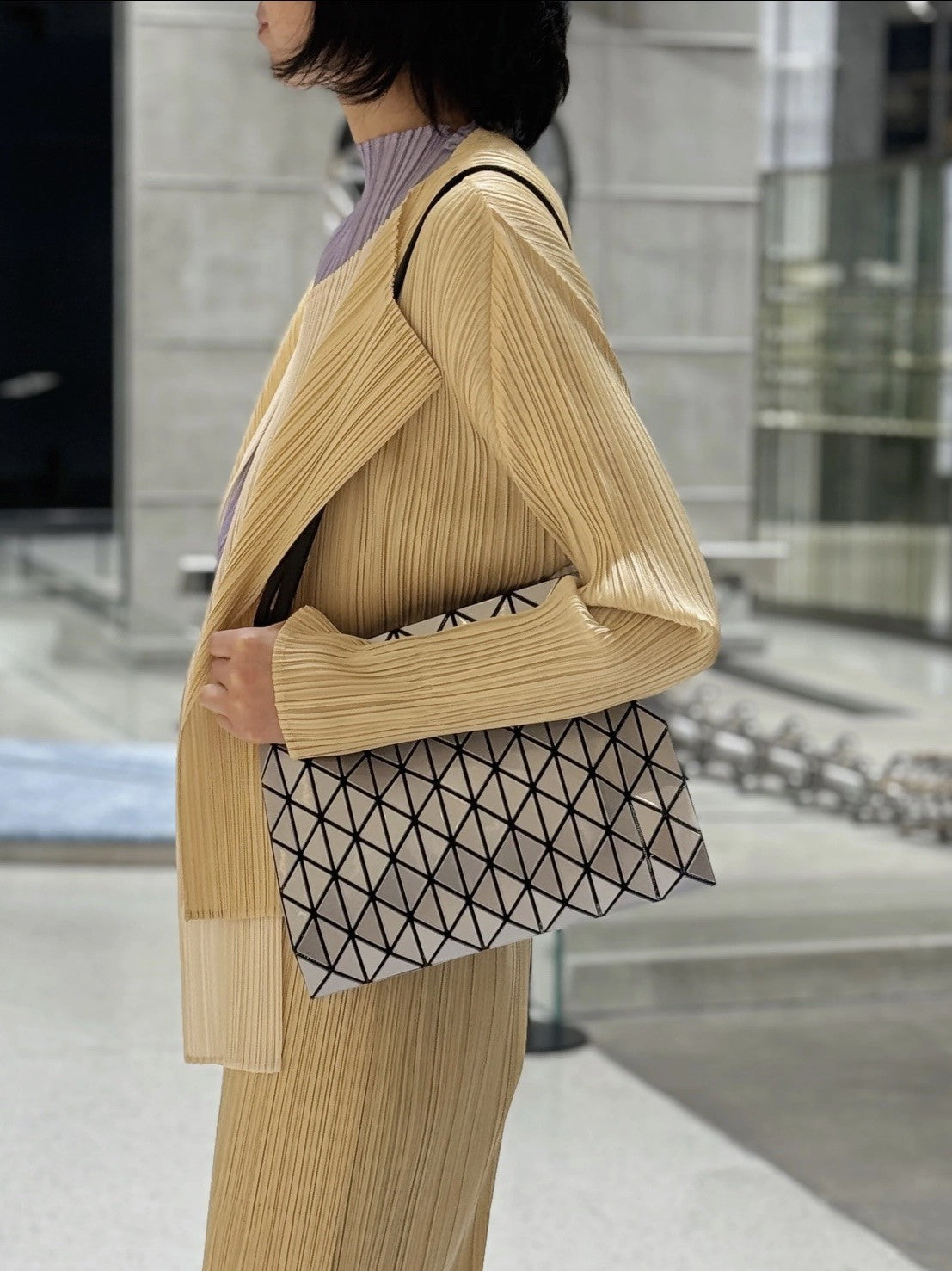 Women's Rhombic Vertical Honeycomb Fashion Metal Diamond Bags