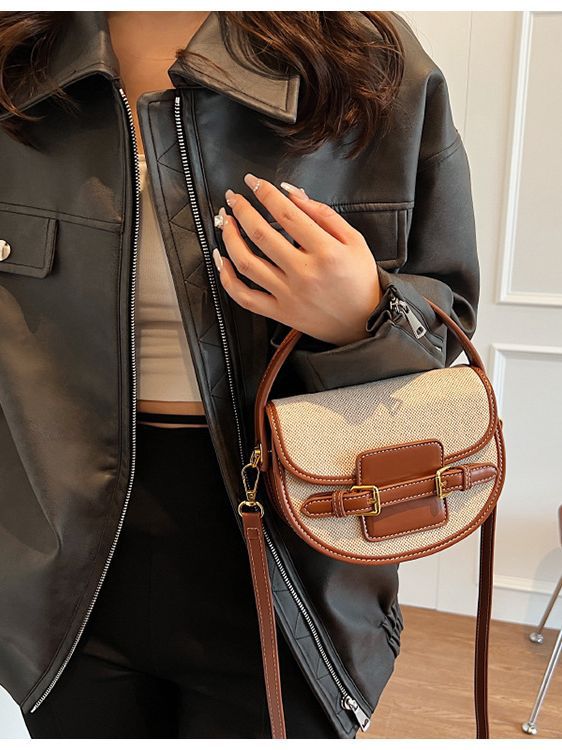 Women's Design Saddle Color Matching Fashion Advanced Women's Messenger Bag