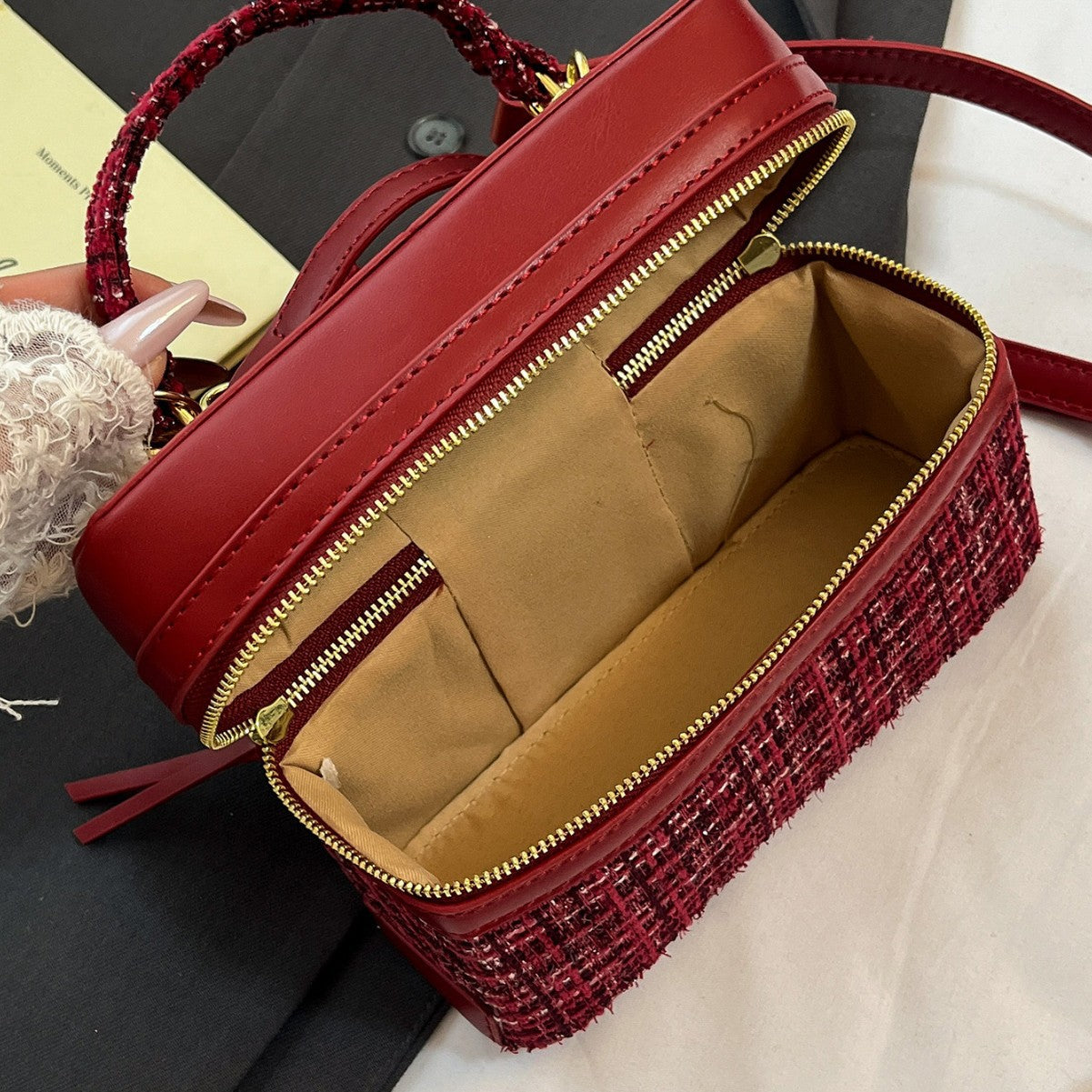 Women's Classic Style Box Fashion Tweed Knitted With Small Square Bags