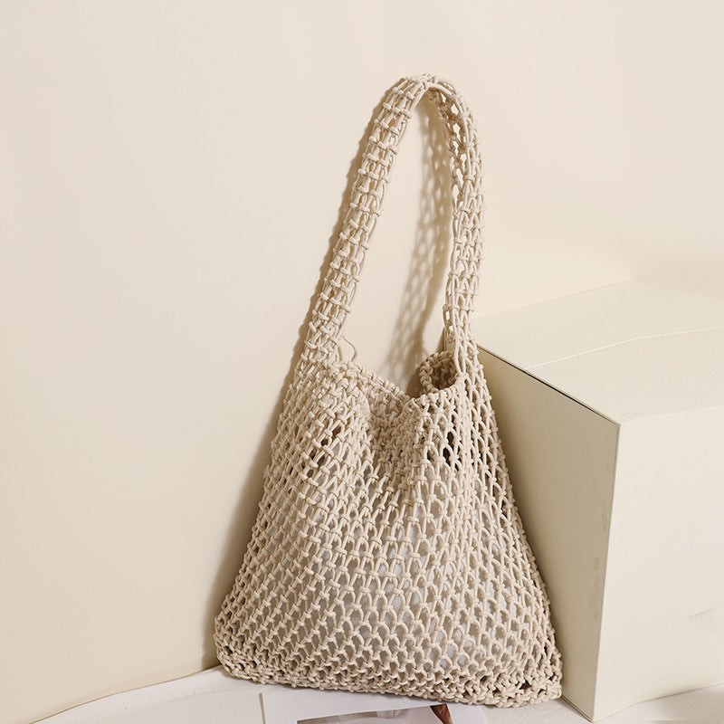 One Woven Leisure Hollow Large Capacity Straw Seaside Vacation Women's Shoulder Bag