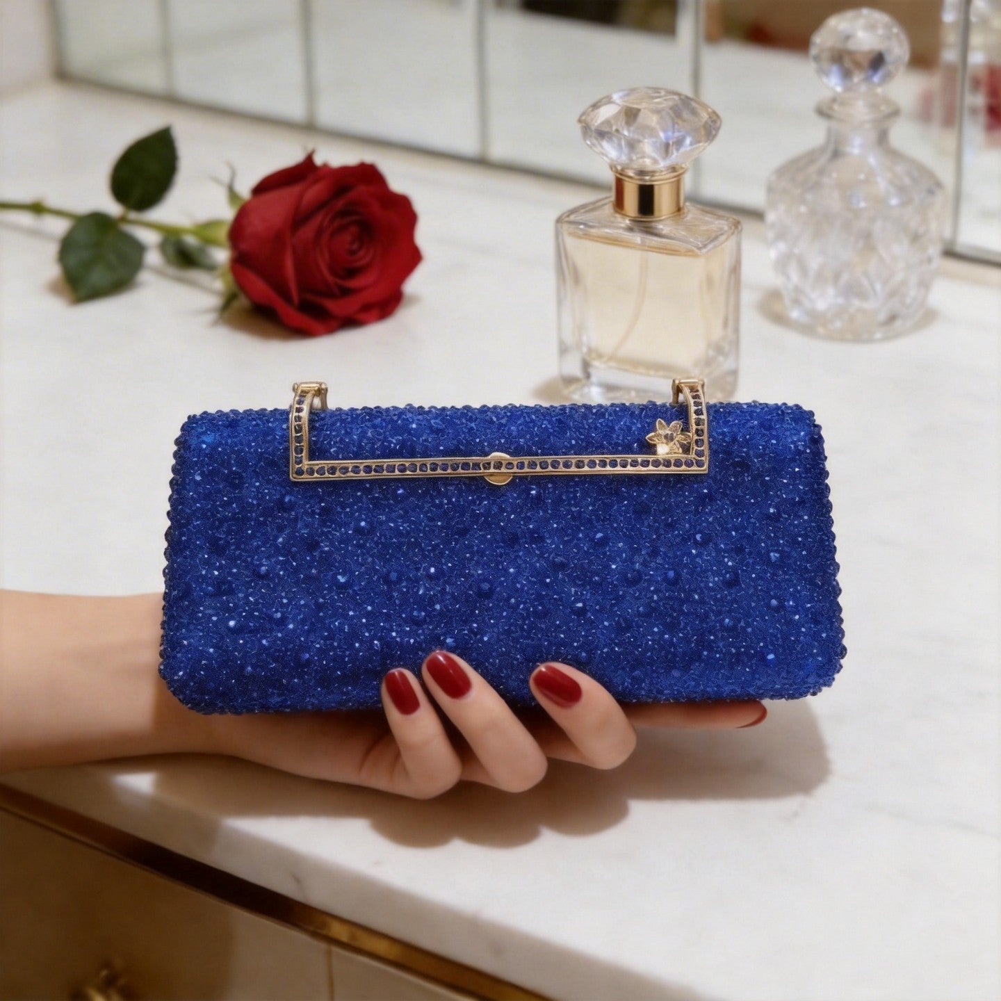 Women's Luxury Fashion Shiny Rhinestone Ornament Fashionable Elegant Dinner Bag