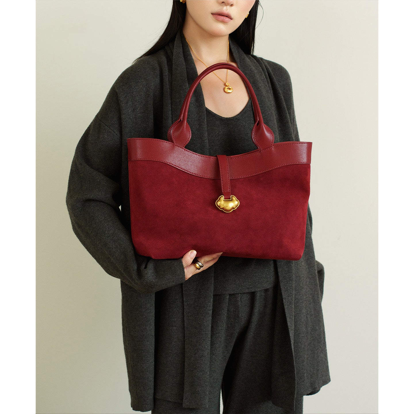 Women's Elegant Versatile High Sense Retro Frosted Leather One Bridal Women's Handbag