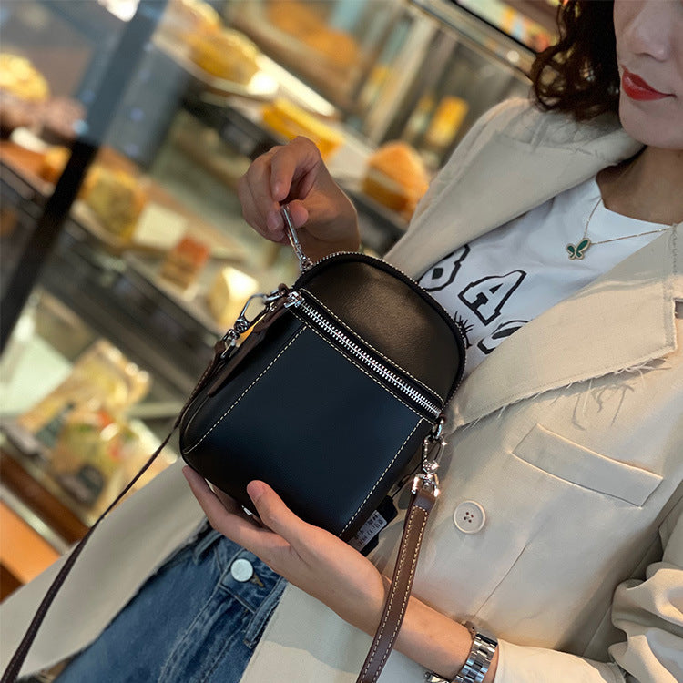 Attractive Slouchy Glamorous Women's Leather Ornaments Women's Messenger Bag