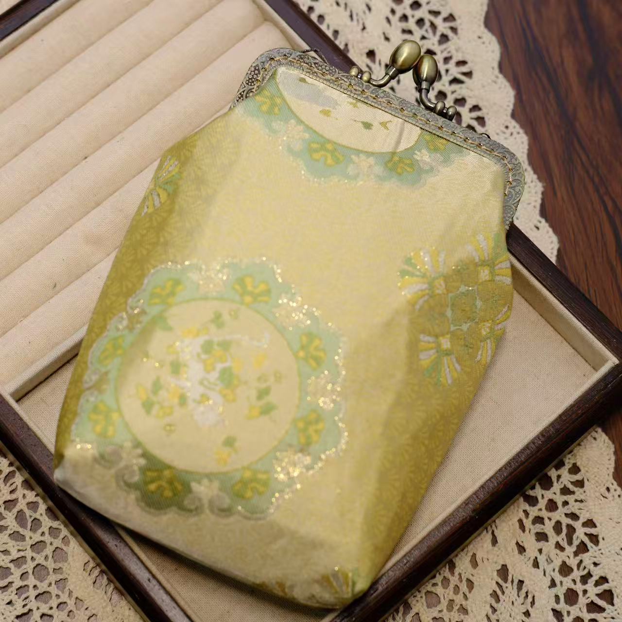 Retro Tassel Frame Handmade Ancient Style Female Purses