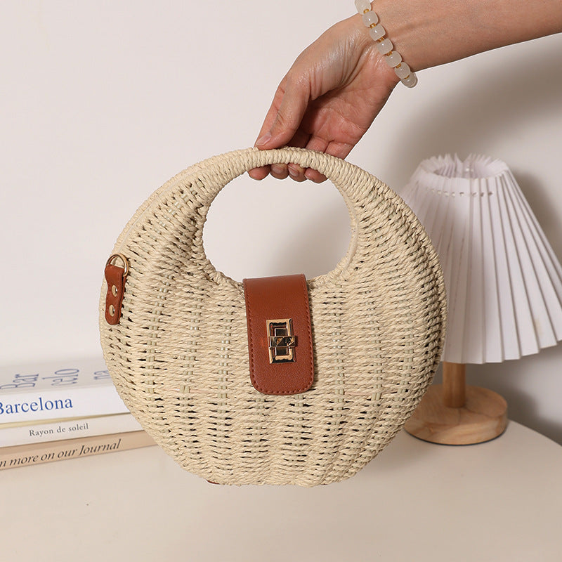 Fresh Shell Straw Fashion Twist Hand Carrying Woven Seaside Vacation Women's Messenger Bag