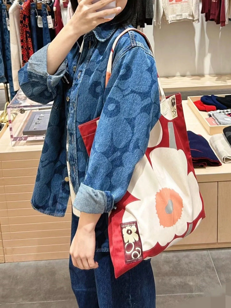 Women's White Big Flower Nordic Style Cotton Week Commemorative Leisure Shoulder Bags
