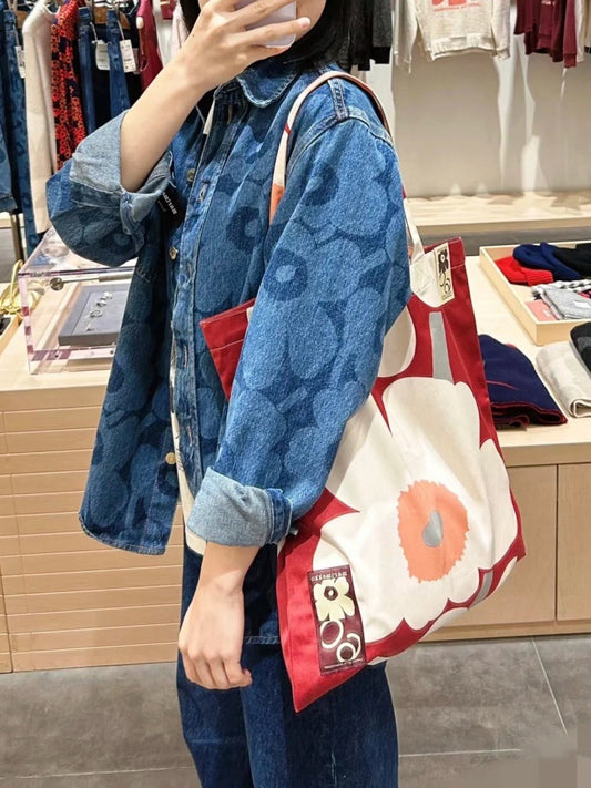 Women's White Big Flower Nordic Style Cotton Week Commemorative Leisure Shoulder Bags
