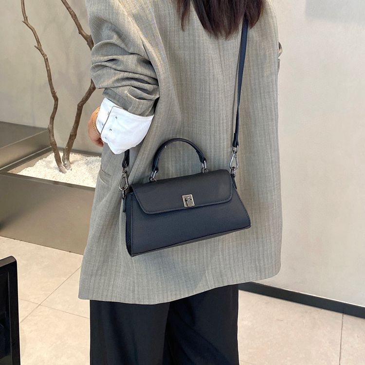 Women's Portable Female Lady Minority Genuine Leather Commuter Small Square Bag