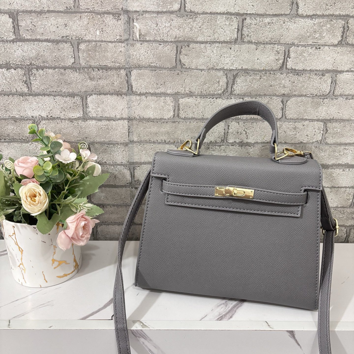 Women's Trendy Second Generation Fashion Kelly Fashionable Women's Messenger Bag