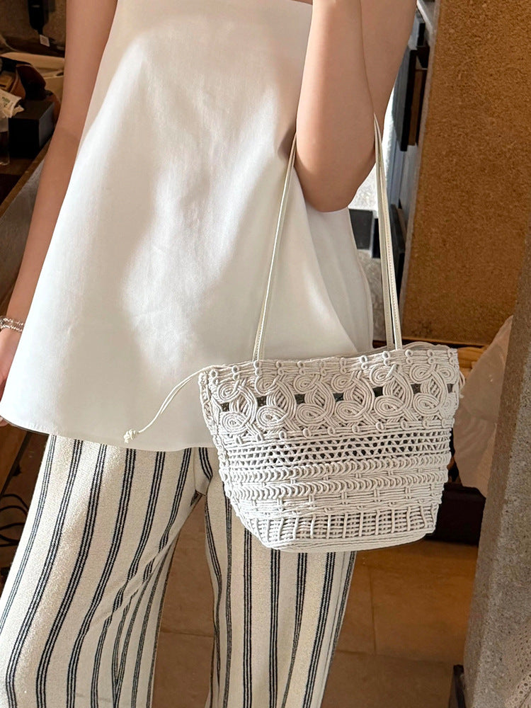 Loose Feeling One Hollow Crocheted Woven Female Summer Seaside Vacation Shoulder Bags