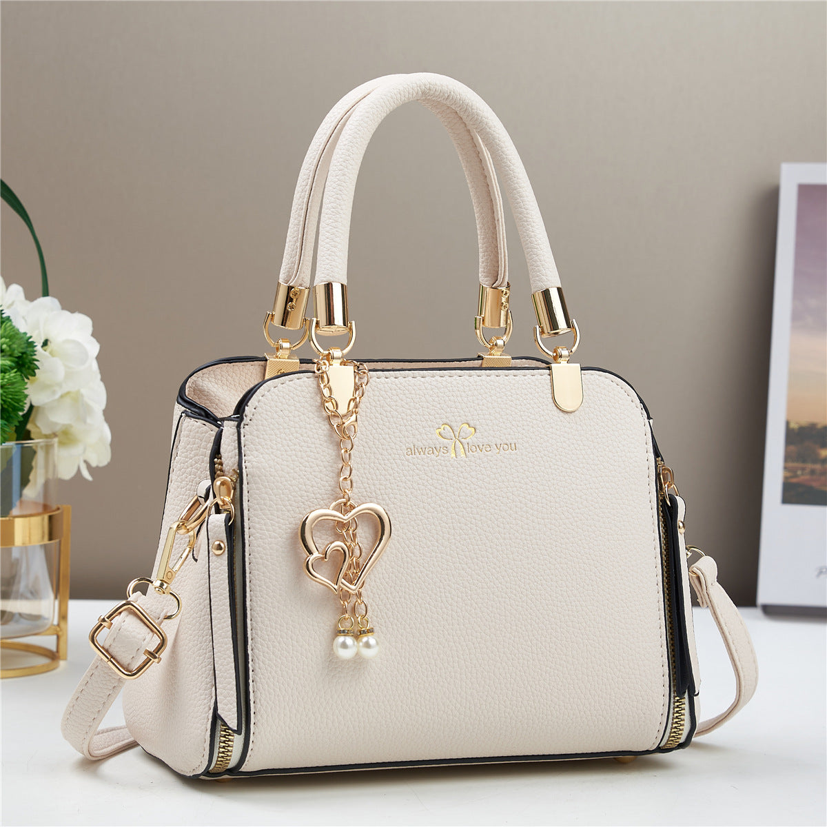 Charming Versatile Women's Summer Elegant Fashion Women's Handbag