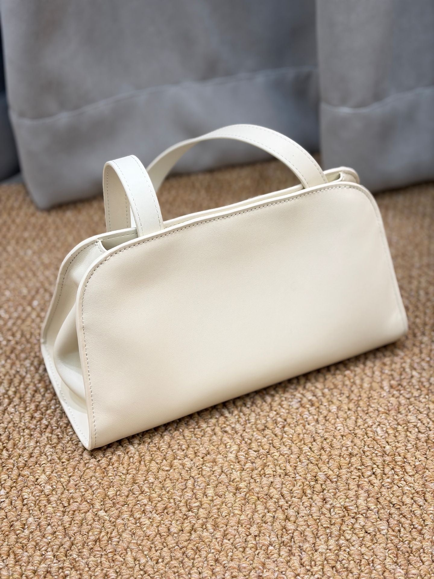 Innovative Minimalist Leather High-grade Hand Underarm Bags
