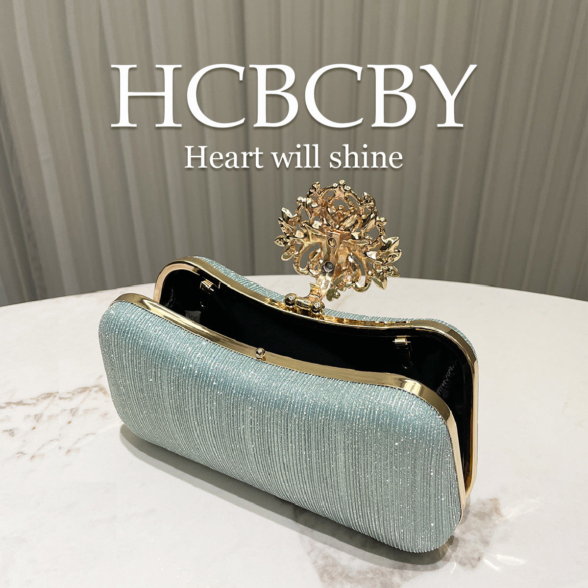 Women's Green Gorgeous Rhinestone Decorative Striped Clutch Fashion Elegant Box Dinner Bag