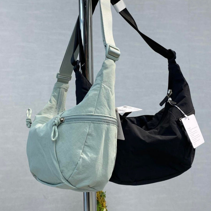 Unique Croissant Large Capacity Commuter Dumpling Shoulder Bags