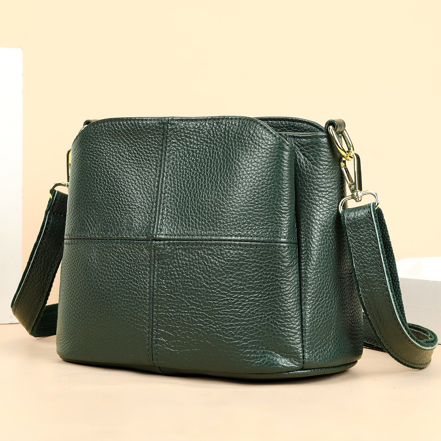 Women's Leather First Layer Cowhide Large Capacity Women's Messenger Bag