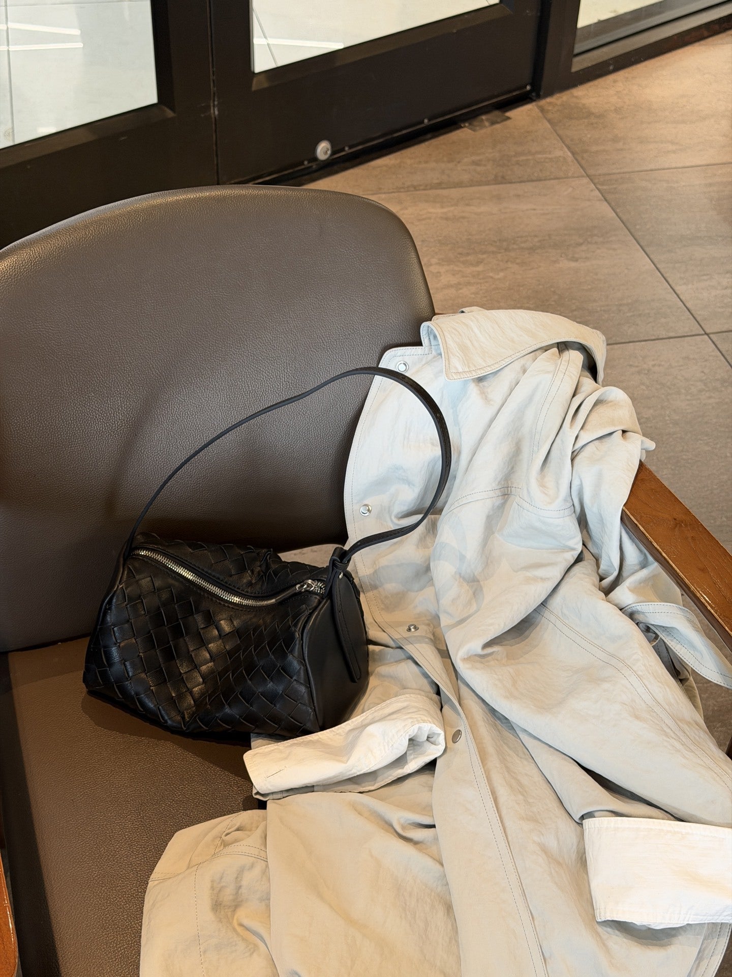 Women's Sheepskin Woven Lunch Box Portable Underarm Women's Shoulder Bag