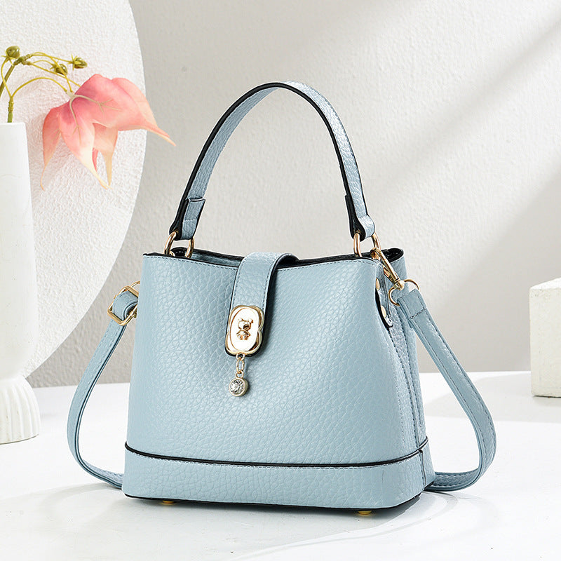 Women's Fashionable Fresh Sweet One Large Capacity Women's Shoulder Bag