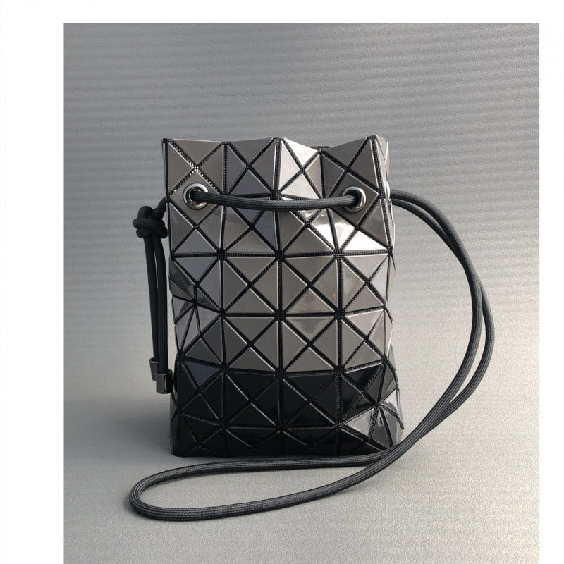 Women's Drawstring Two Colors Glossy Diamond Plaid Women's Messenger Bag