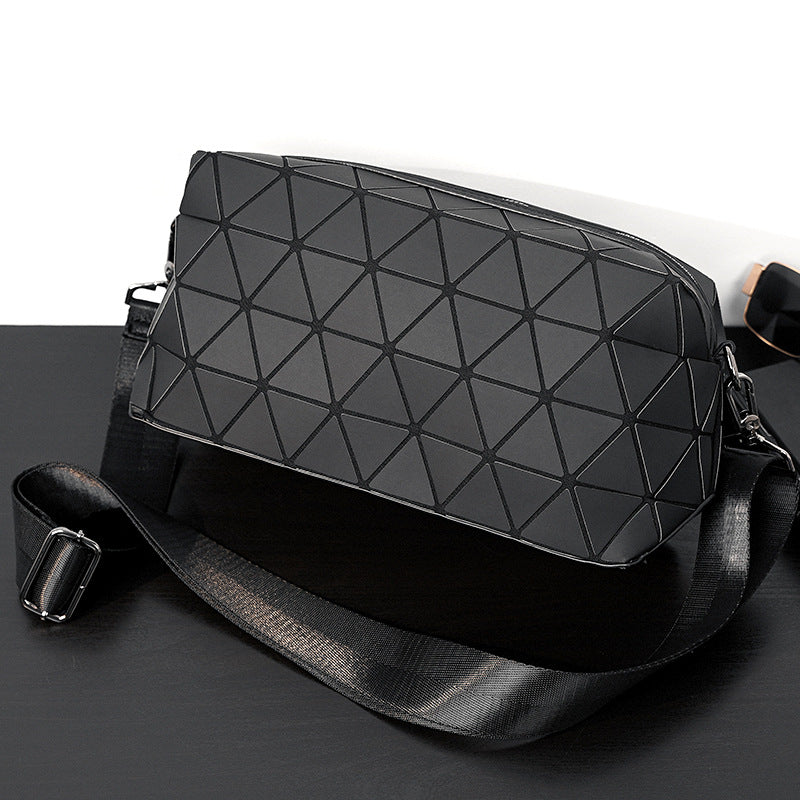 Fashion Geometric Diamond Pattern Unisex Street Men's Shoulder Bag