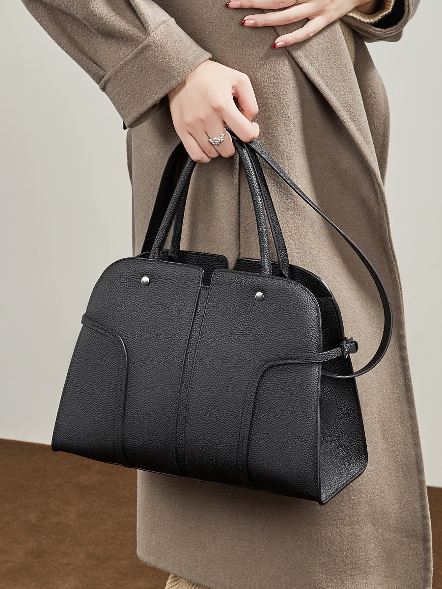 Women's Genuine Leather Large Capacity Niche Shell Trendy Fashionable Bags
