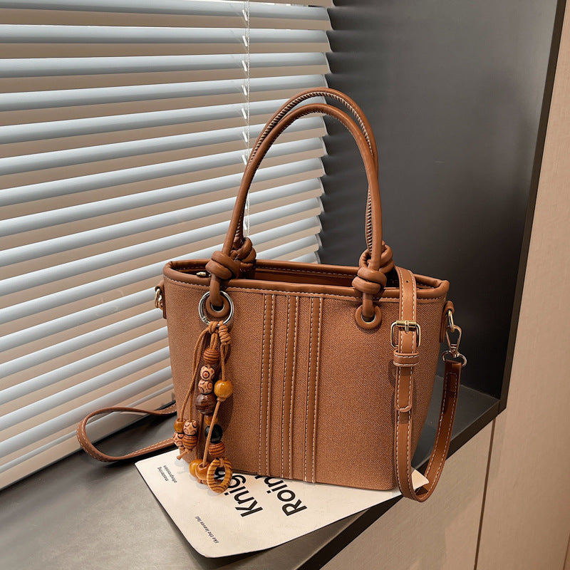 Women's Western Style Underarm Fashion Commuter Texture Women's Shoulder Bag