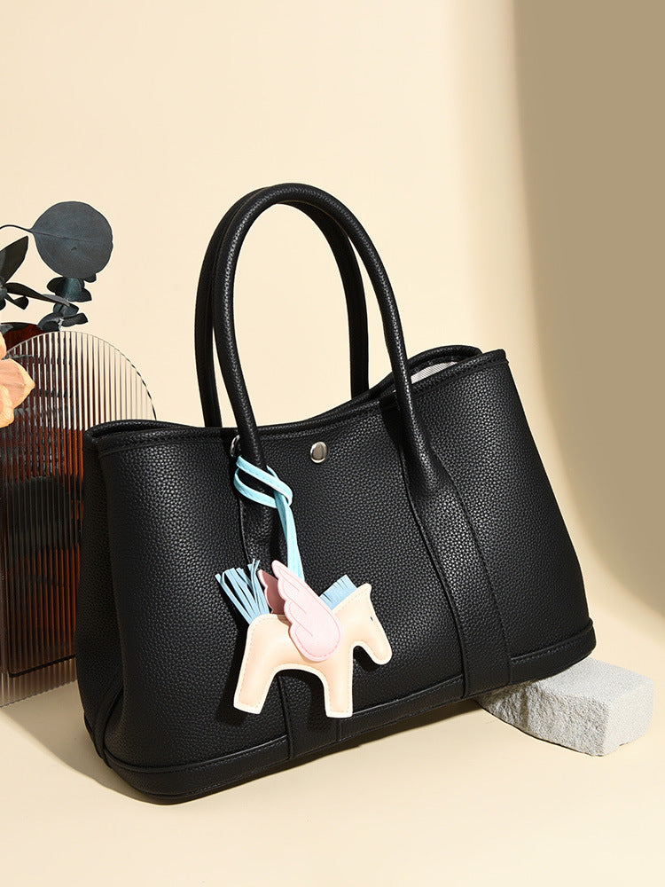 Women's Exquisite Portable Garden With Pony Pendant Large Capacity Western Women's Messenger Bag