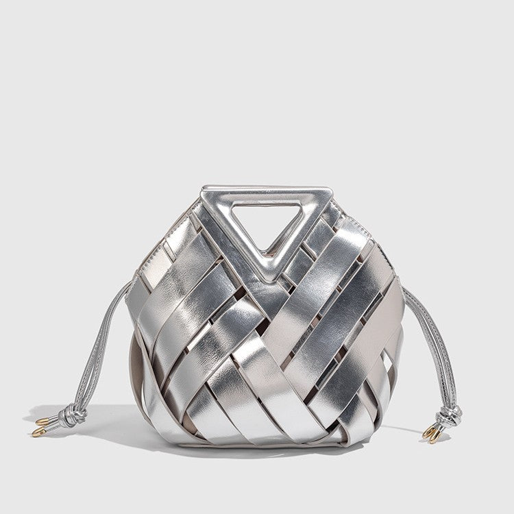 Women's Vegetable Basket Triangle Magnetic Woven Hollowed Women's Handbag