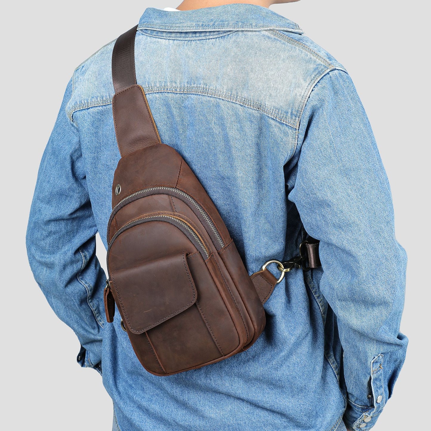 Men's Crazy Horse Leather Large Capacity Genuine First Layer Men's Chest Bag