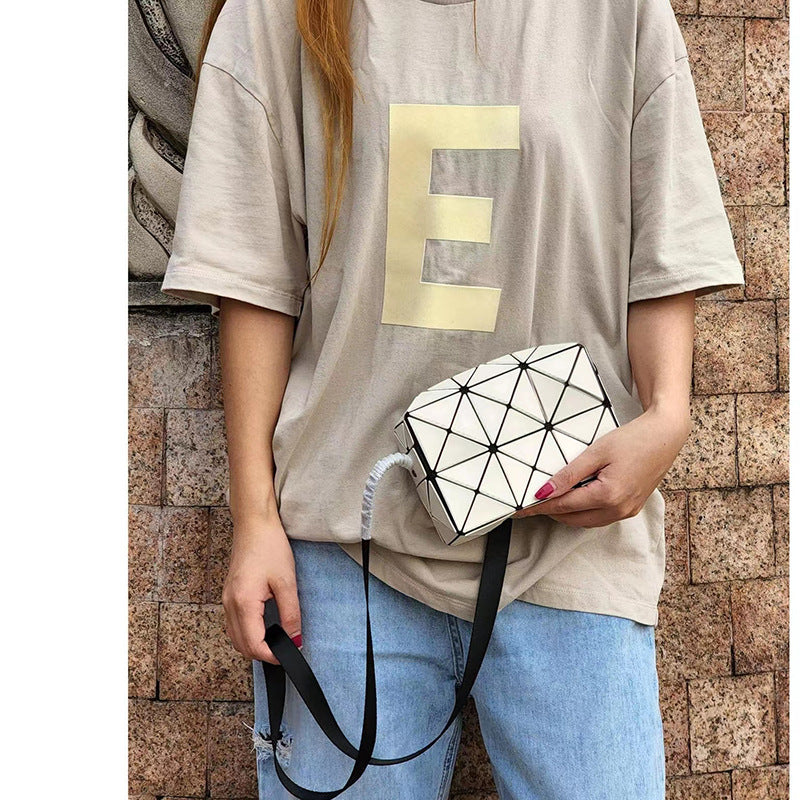 Women's Life Cupid Geometric Fashion Rhombus Mobile Phone Bags