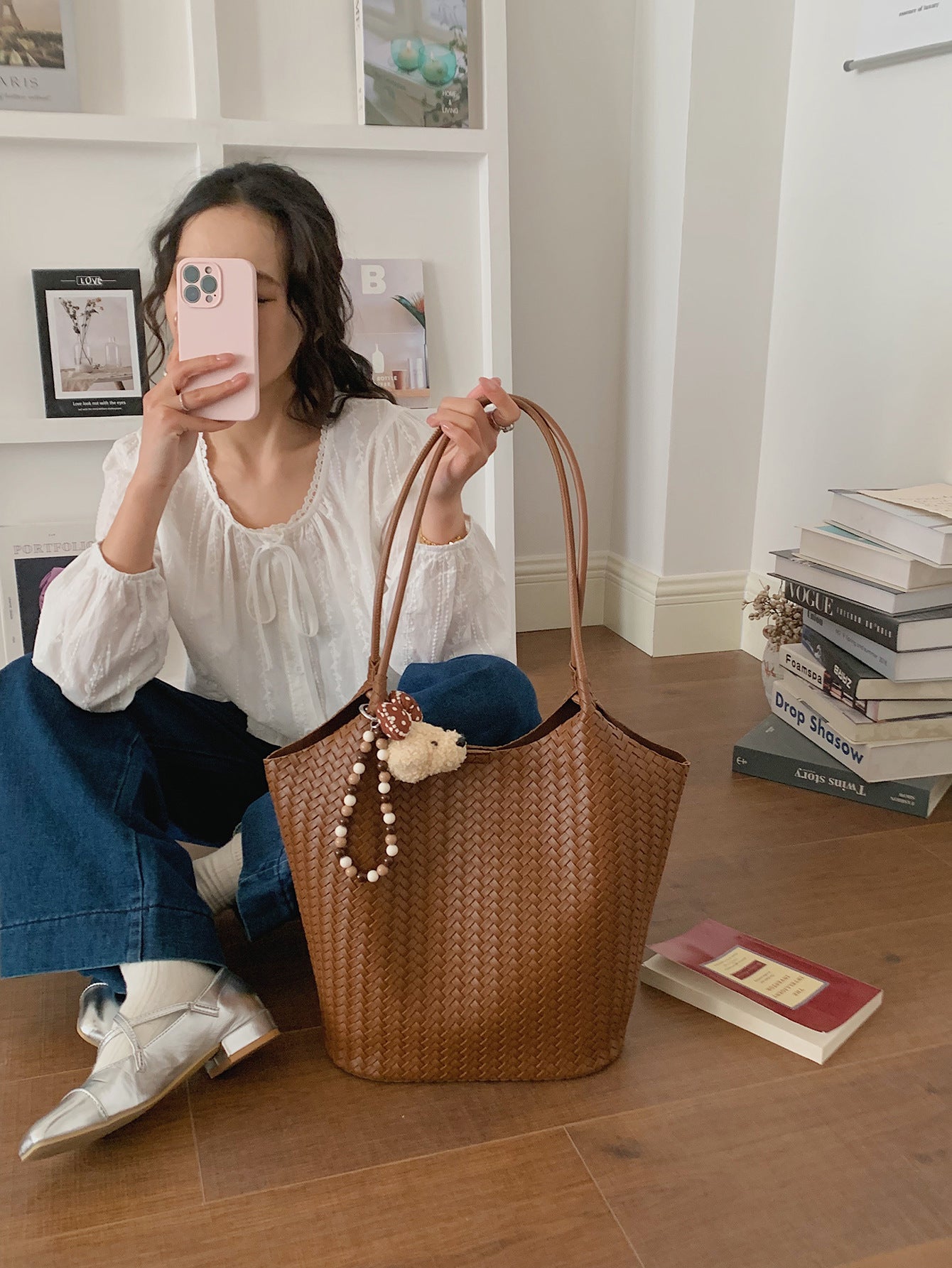 Woven Straw Female Large Capacity Versatile Fresh Seaside Beach Women's Shoulder Bag