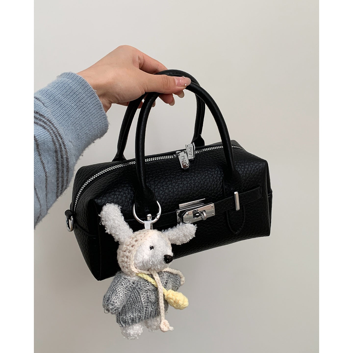 Women's Summer Fashion Carrying Simple Pillow Bags