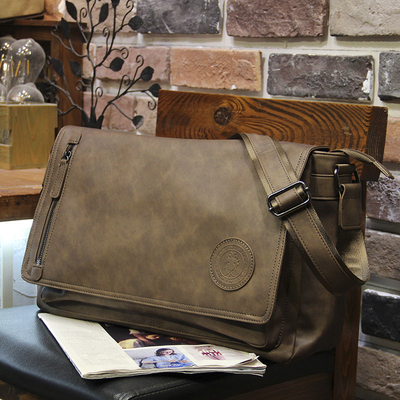 Men's Large Capacity Retro Korean Type Horizontal Men's Shoulder Bag