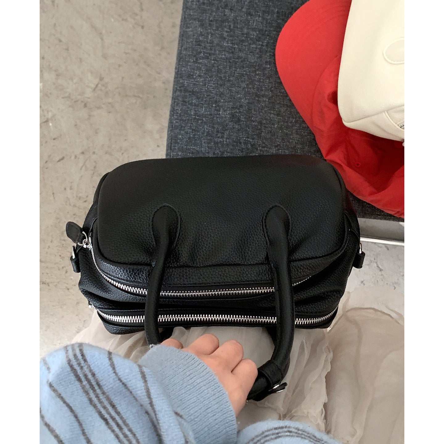 Graceful Women's Niche High-grade Carrying Simple Handbags