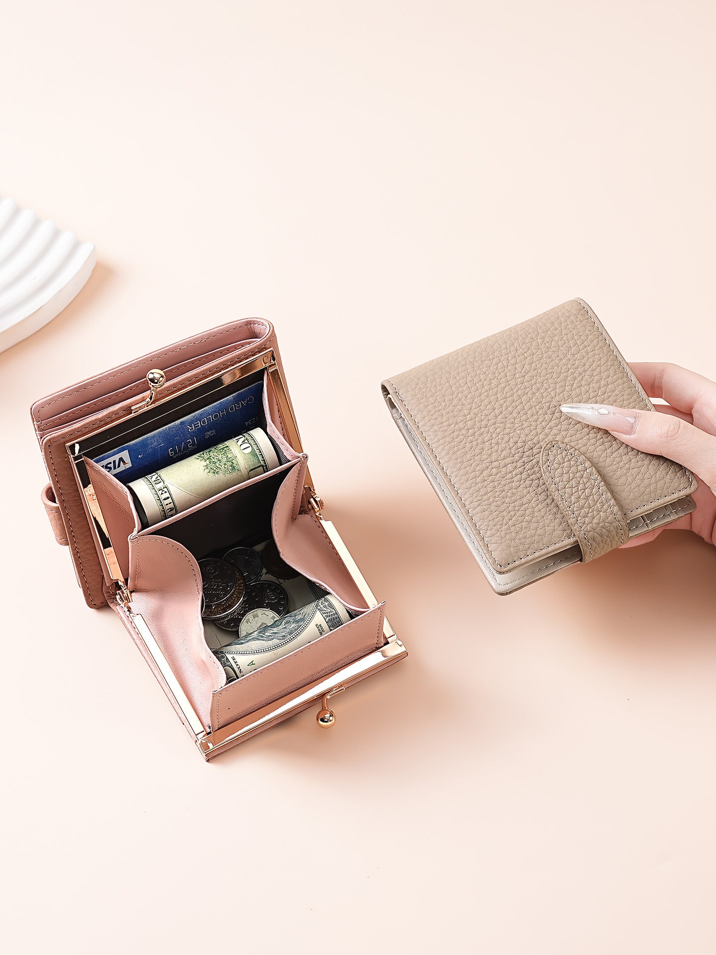 Women's & Men's Leather Short Step-in Large Capacity Alloy Ladies Wallet