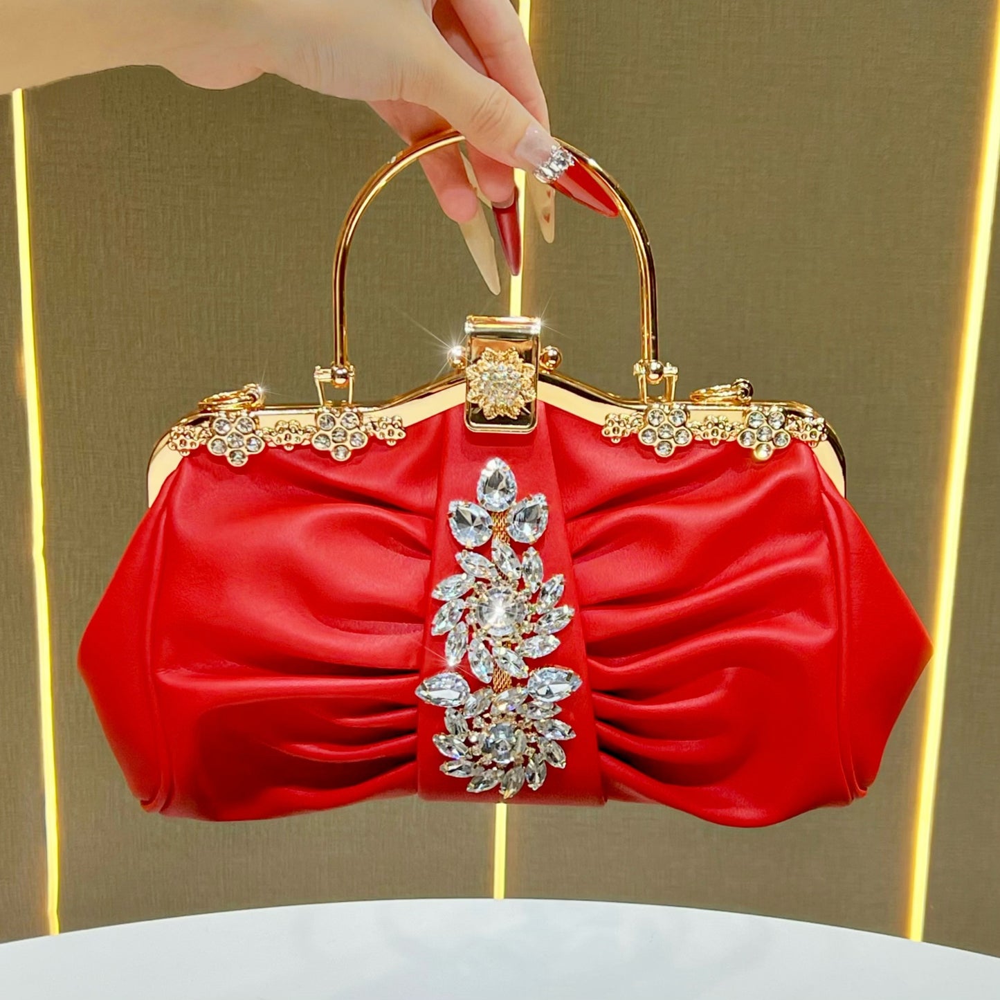 Women's Luxury Party With Diamonds Hand Elegant Dinner Bag
